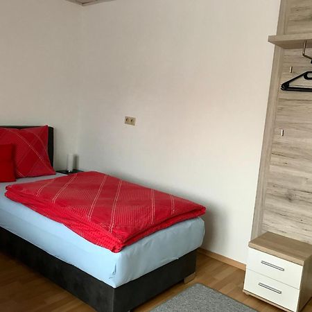 Juna Karlsruhe Bagian luar foto