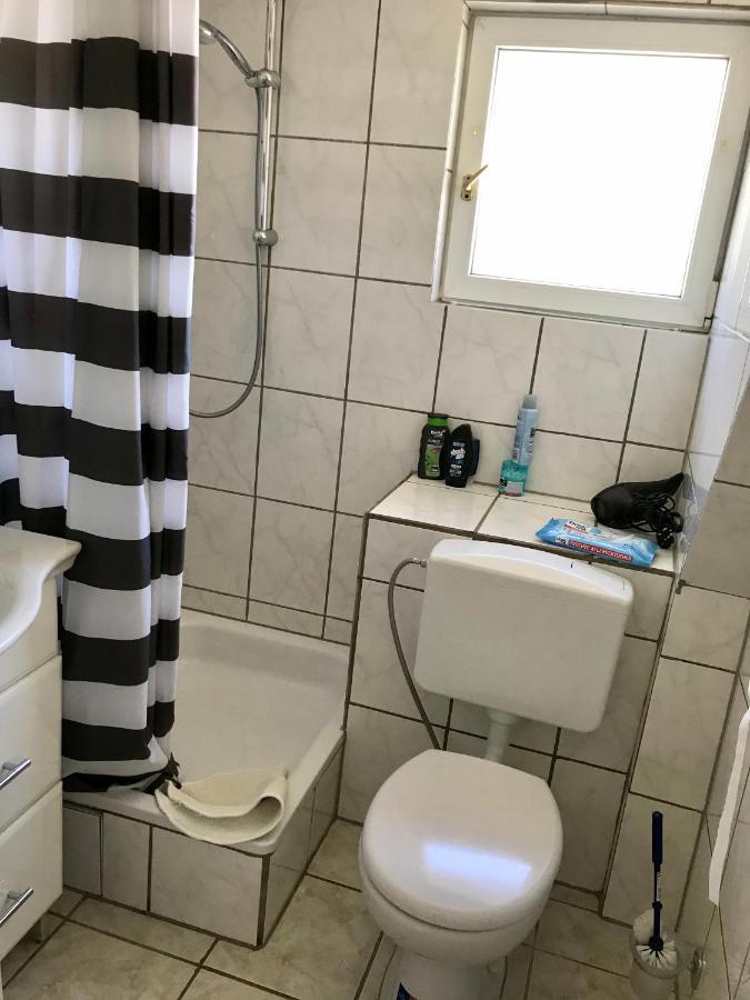 Juna Karlsruhe Bagian luar foto