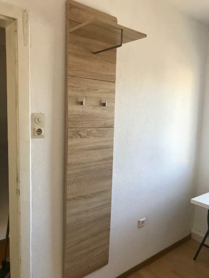 Juna Karlsruhe Bagian luar foto