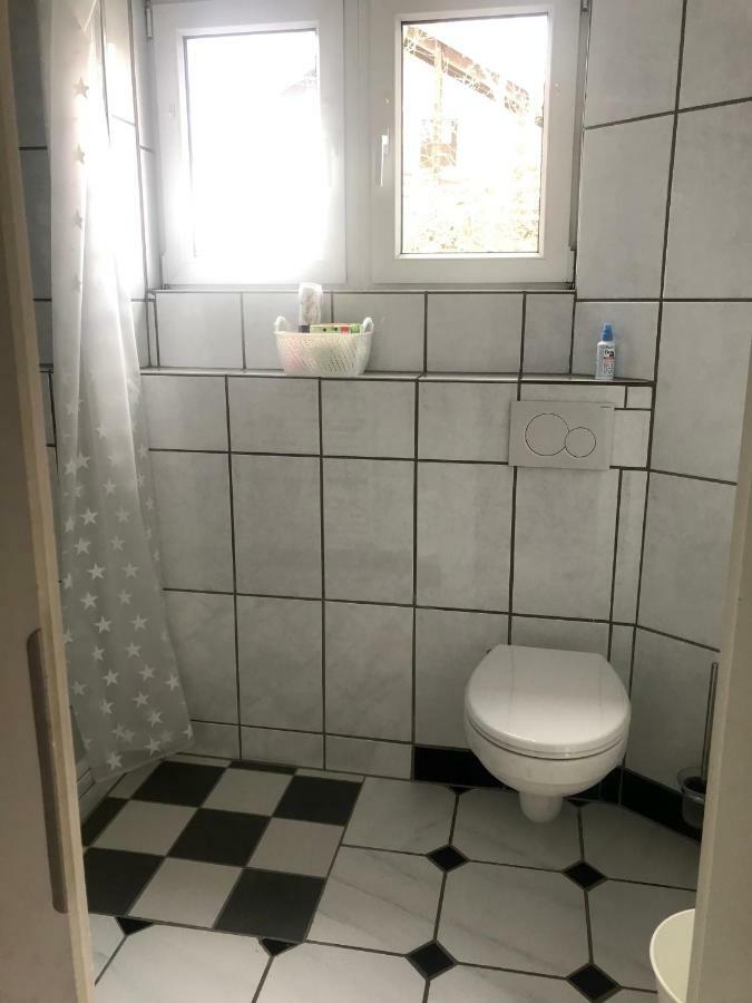 Juna Karlsruhe Bagian luar foto