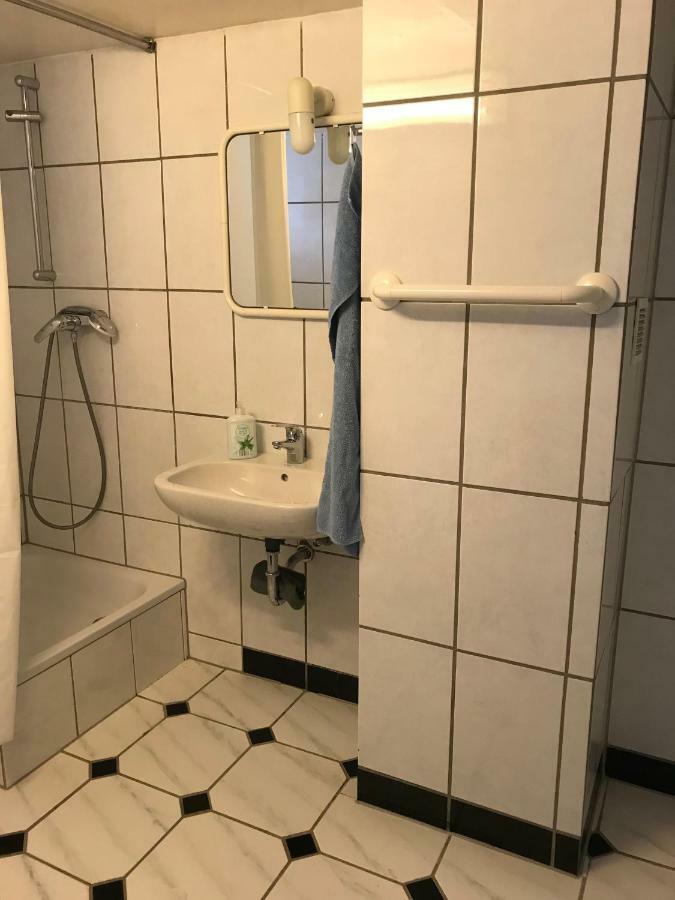 Juna Karlsruhe Bagian luar foto